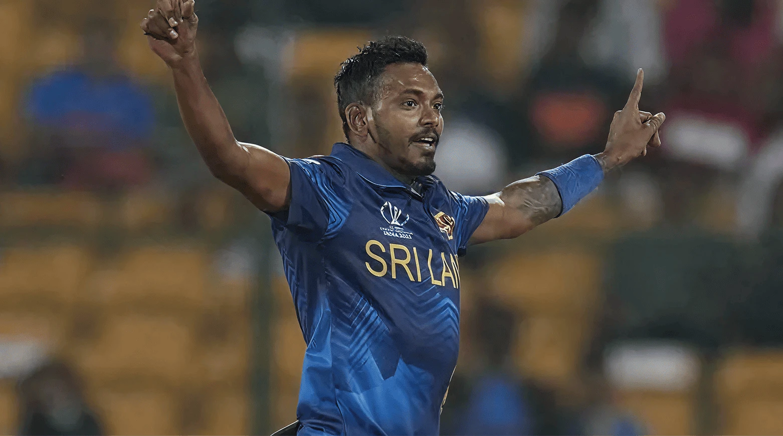 Chameera defends nine to take Sri Lanka to Tri-Series final